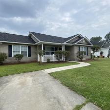 Hedge-TrimmingLandscape-Bed-Cleanup-Conway-SC 4